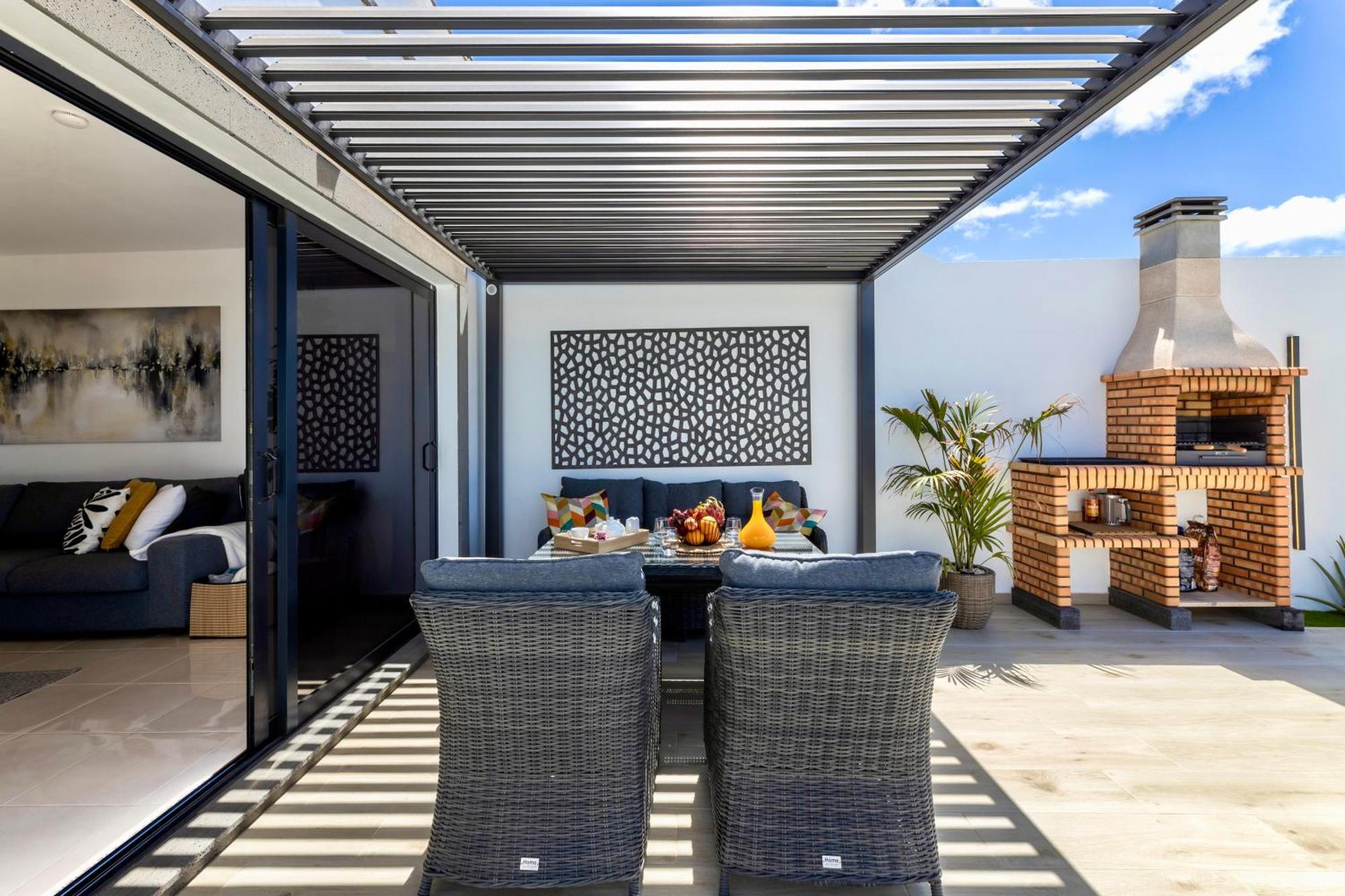 Villa Playa Blanca - Heated Pool, Aircon Exterior foto